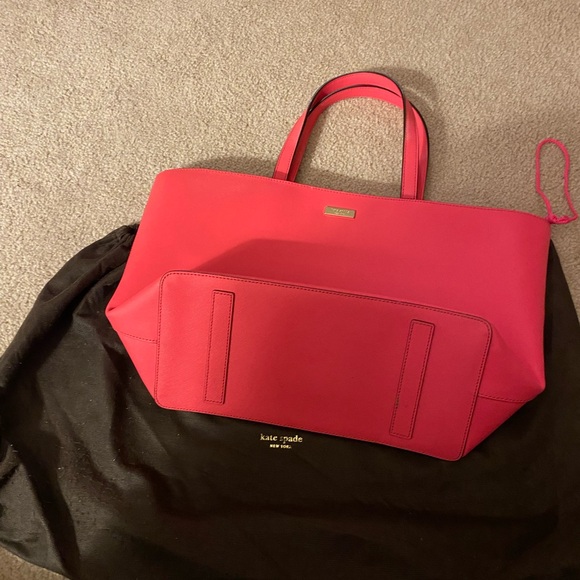 Kate Spade Tote - Picture 2 of 5